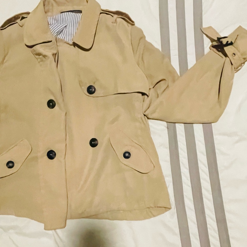 HARLOWE & GRAHAM Coat